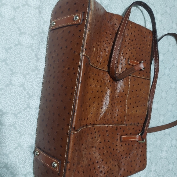 Dooney and Bourke Tan pebble leather tote - Picture 4 of 8